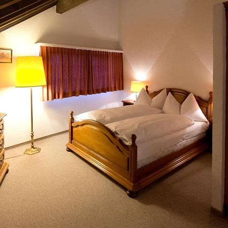 Landgasthof Zu Den Drei Sternen Brunegg ภายนอก รูปภาพ