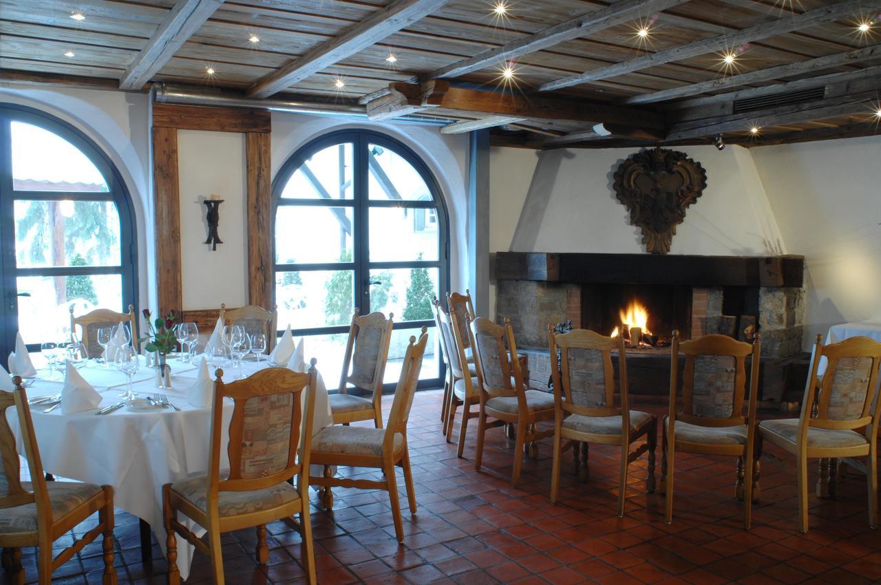 Landgasthof Zu Den Drei Sternen Brunegg ภายนอก รูปภาพ